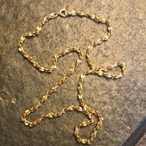 Sarah Coventry (vintage) gleaming gold-plate necklace